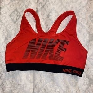 Women’s Nike Sports Bra